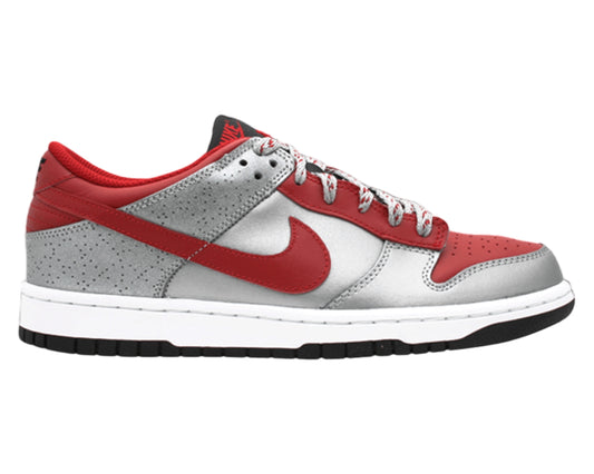 Nike Dunk Low CL Ultraman