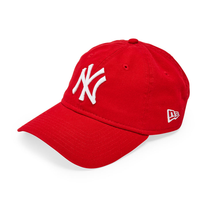 New Era MoMA NY Yankees Adjustable Baseball Cap Red